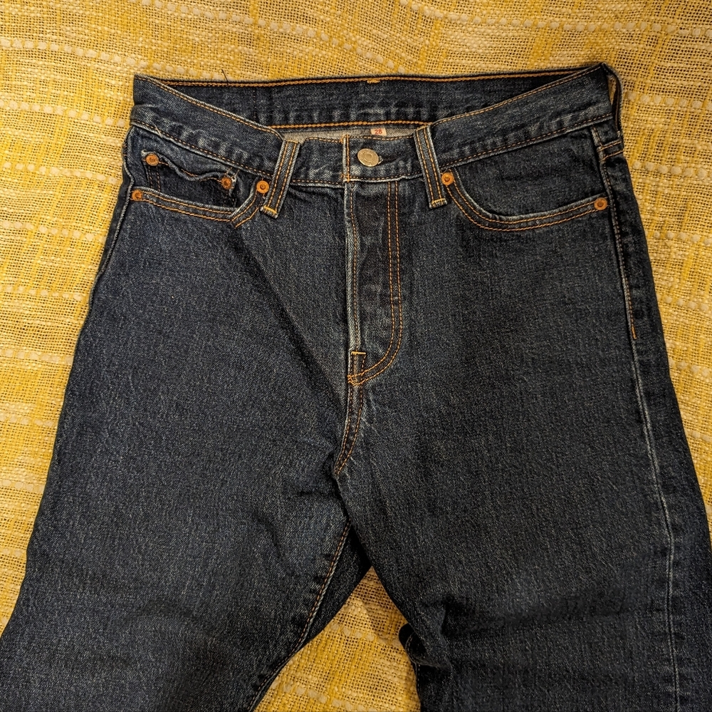 Jeans - Picture 2 of 3